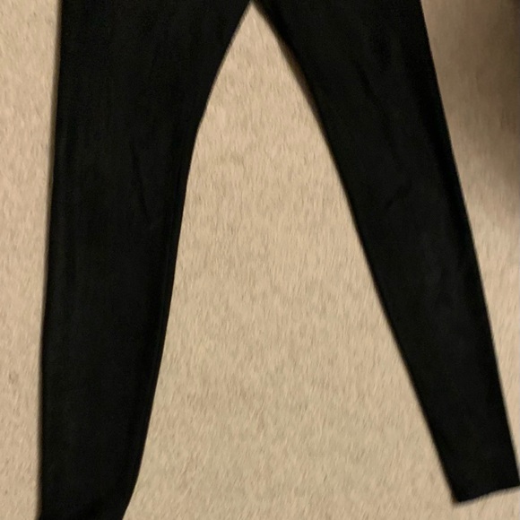Aritzia suede Daria Leggings - Picture 3 of 3
